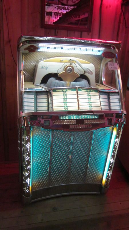 Wurlitzer Model 2100